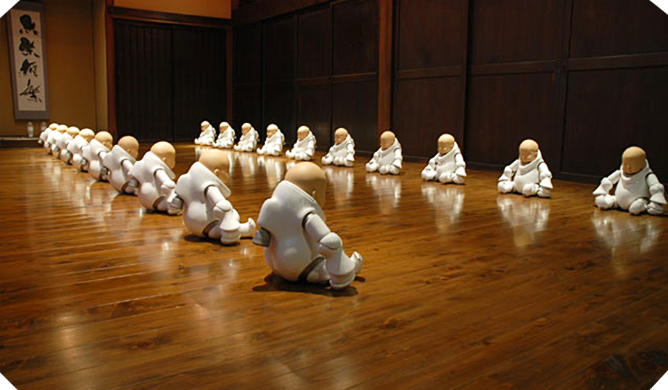 超絶的完成度の“やきもの”が生み出す空想科学――林茂樹の世界